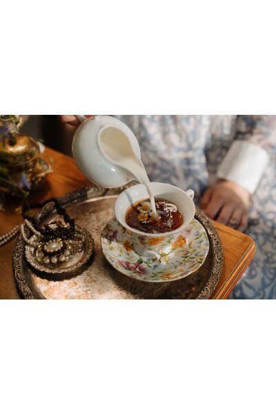 Engelse thee: English Breakfast, Earl Grey en thee met melk